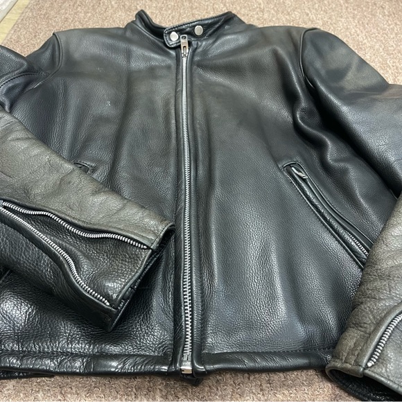 Walter Dyer leather 🏍️💨💨 - Picture 3 of 9